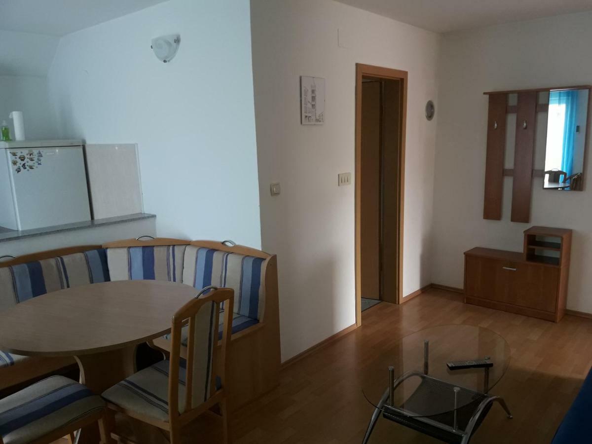 Apartment Mario *
