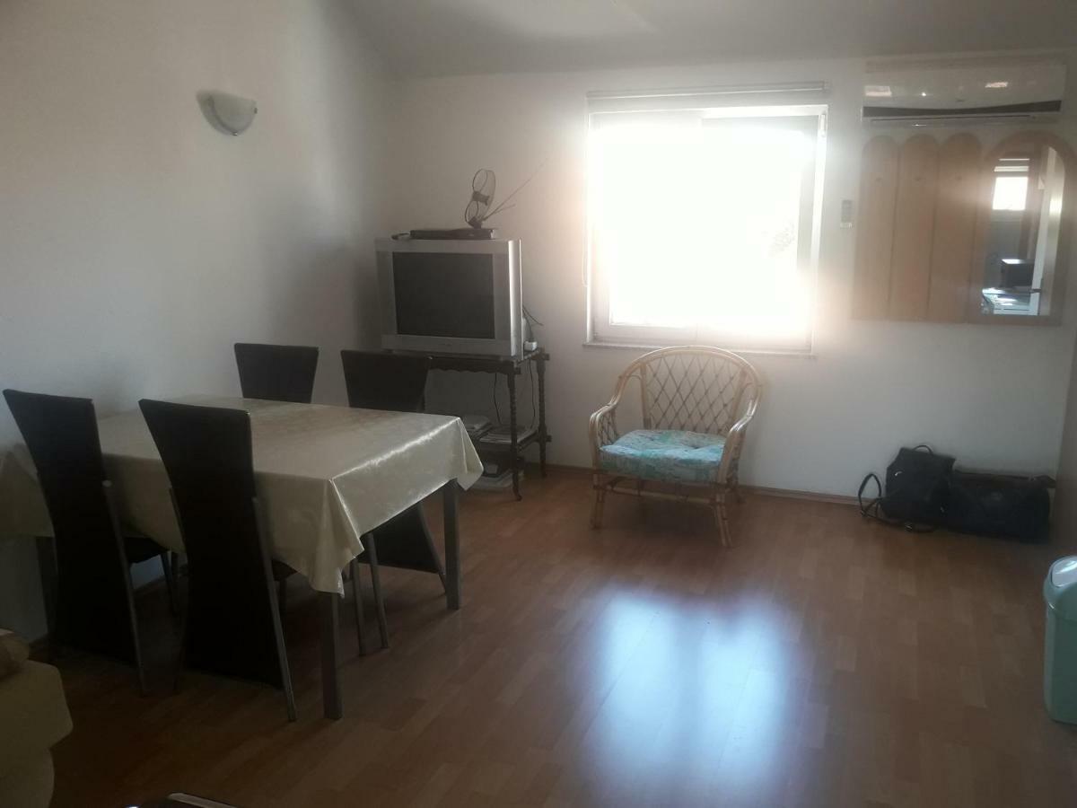 Apartment Mario *
